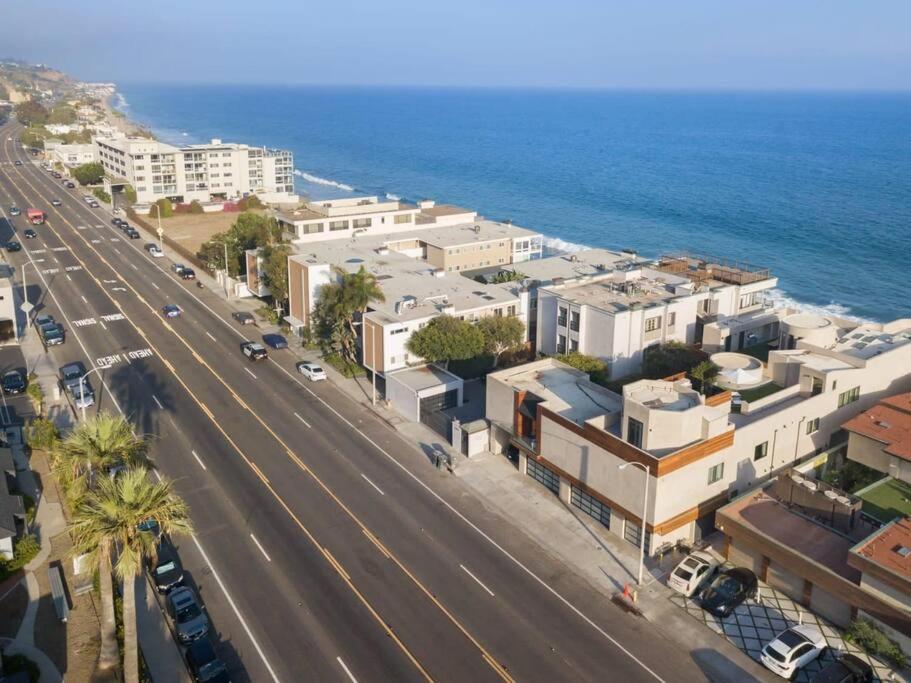 Malibu Sand Carbon Beach Suites Exterior foto