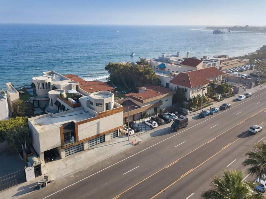 Malibu Sand Carbon Beach Suites Exterior foto